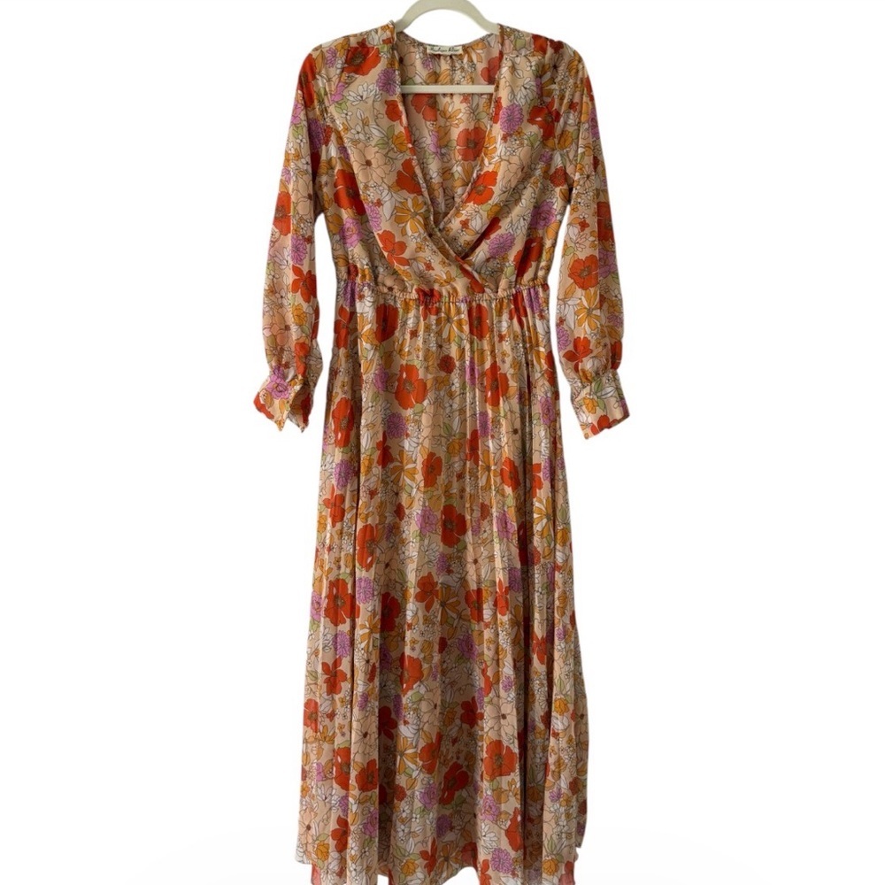 Elegant Floral V-Neck Long Sleeve Dress‎